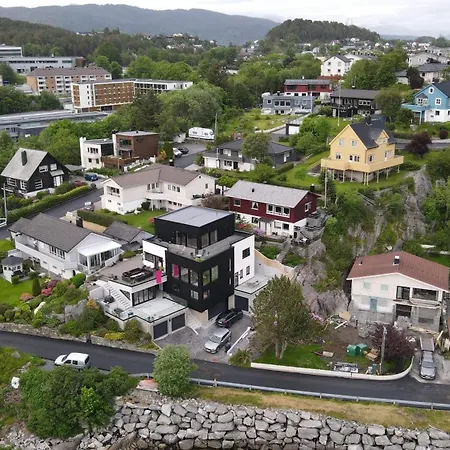 Sentralt Og Landlig * Ålesund